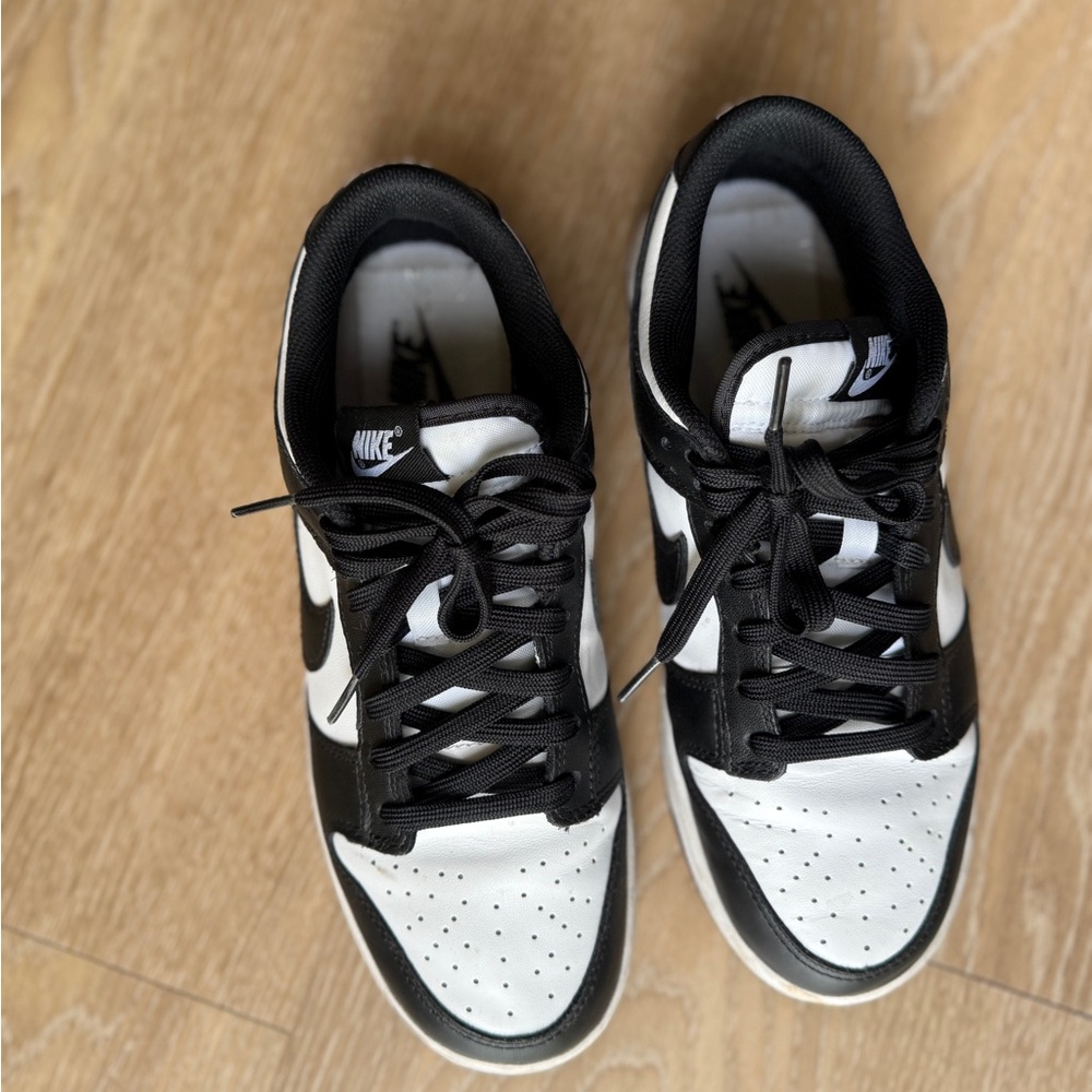 Nike Panda Size 9 women